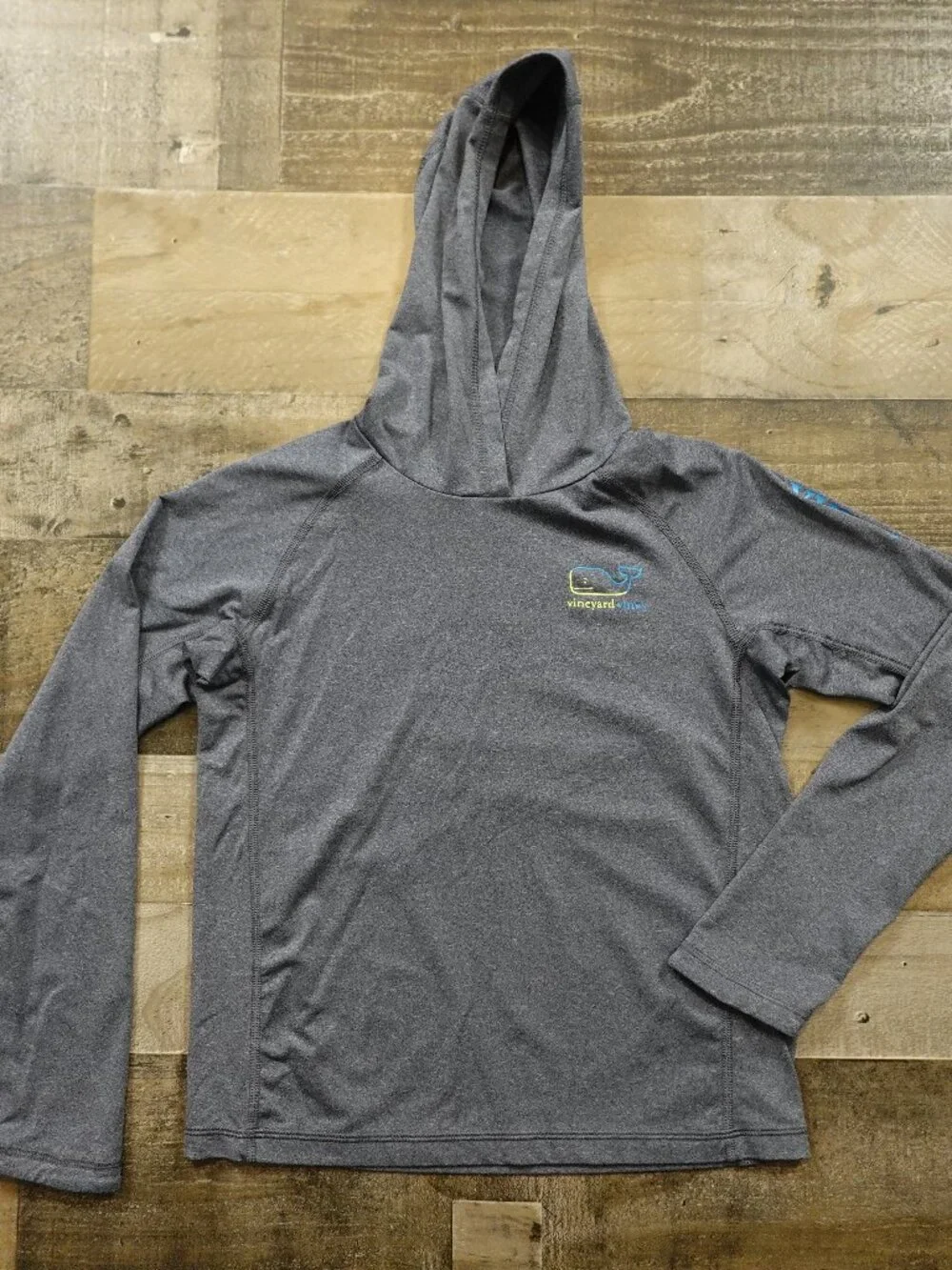 Vineyard Vines Performance Hoodie Youth Size 7 Gray Whale Logo Athletic